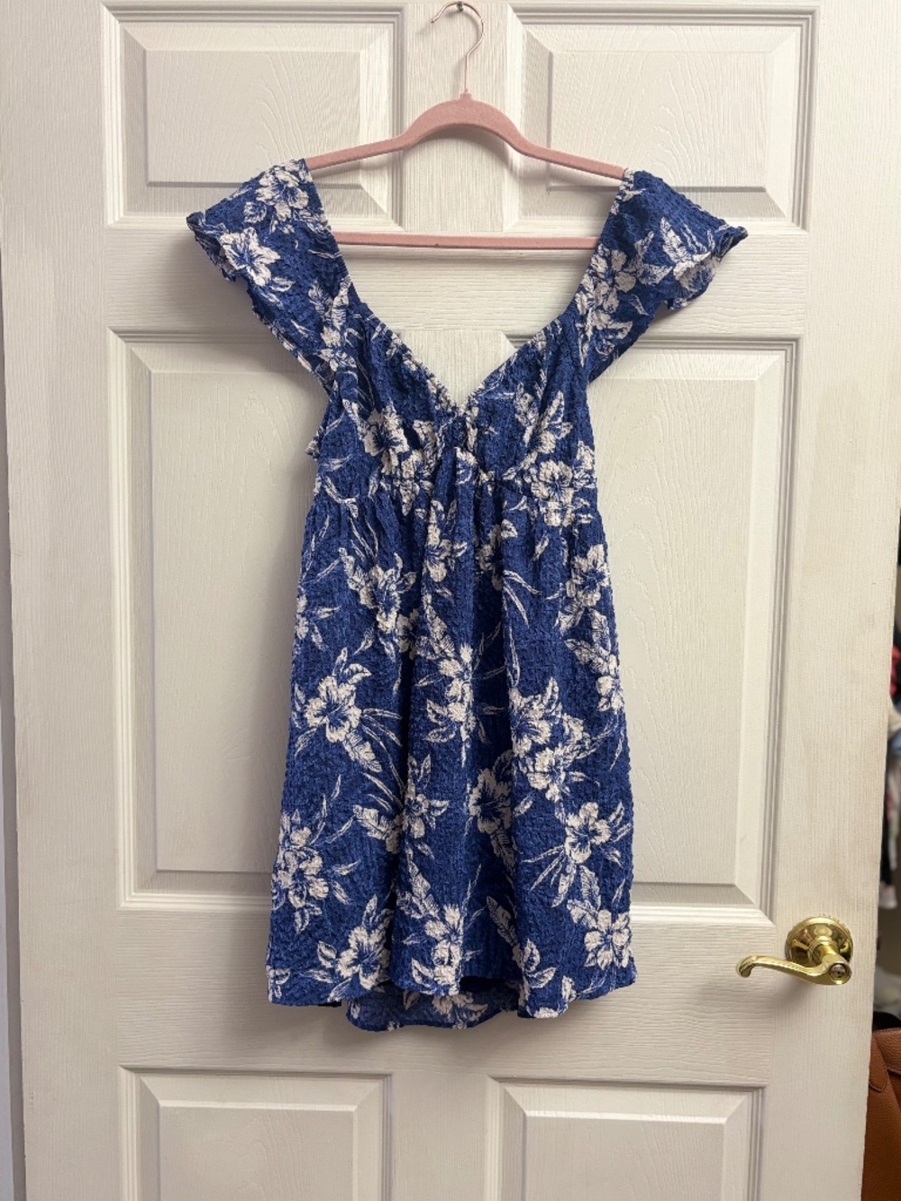 American Eagle Flowy Floral Open Back Coastal Dress